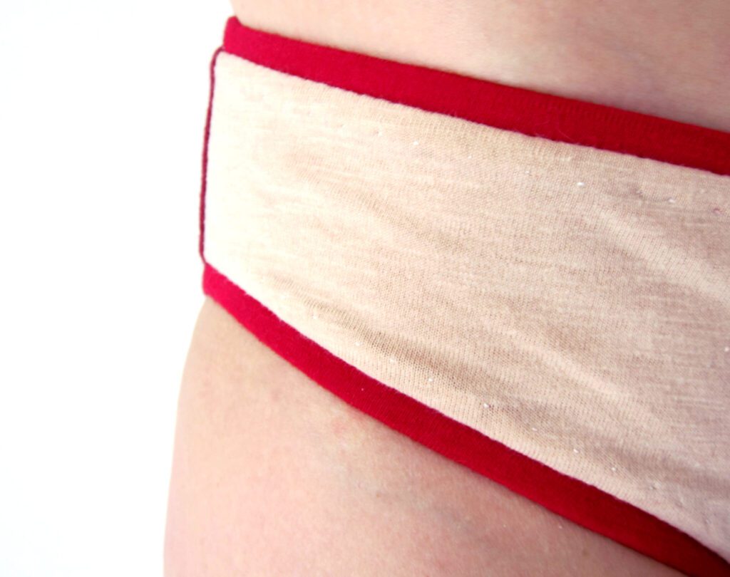 Sew Elastic-Free Underwear With Fabric You Have